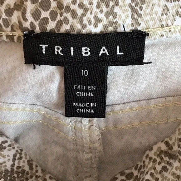 Tribal Python Print - Picture 5 of 7